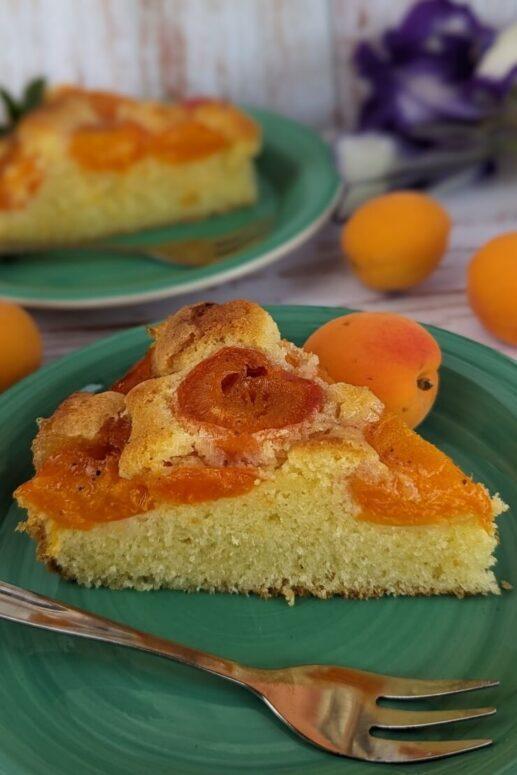 Apricot pound cake recipe with fresh apricots