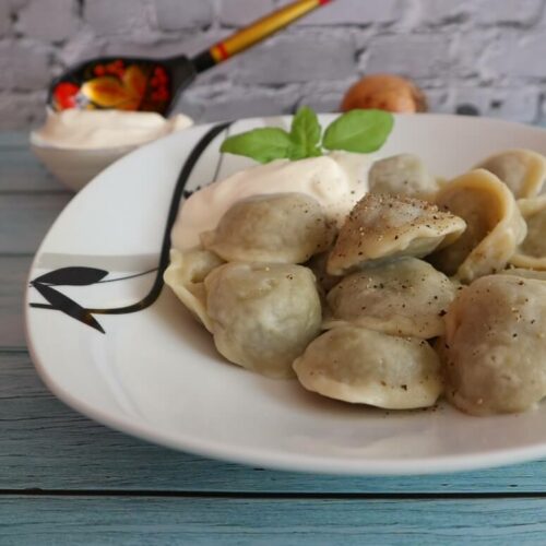 Pelmeni vegetarian – vegan recipe for Russian dumplings