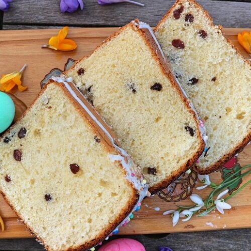 Kulitsch backen: klassisches Rezept für süßes russisches Osterbrot