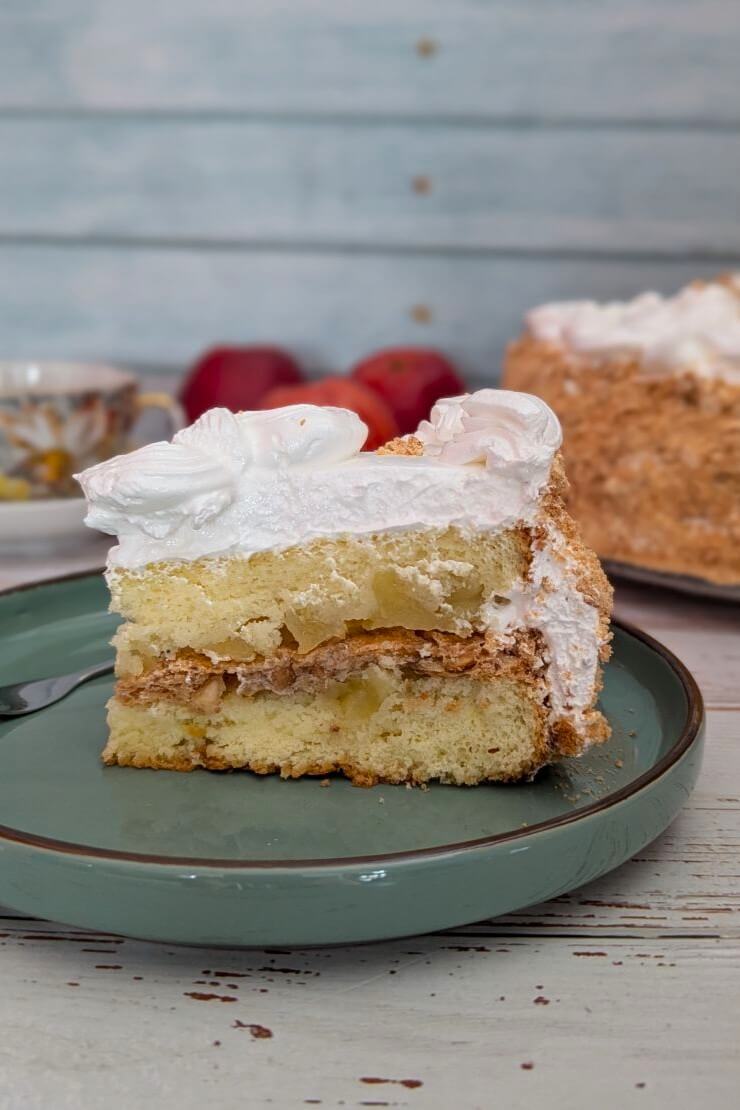 Sowjetische Torte "Jablonka"