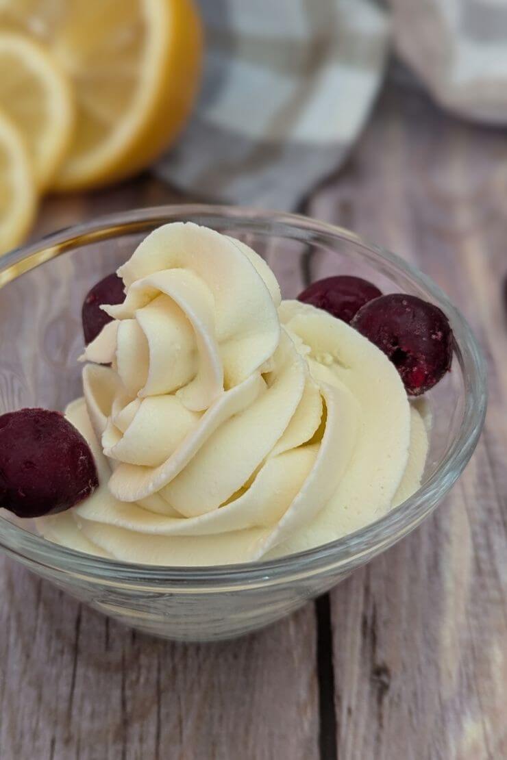 Selbstgemachter Frischkäse für Tortencremes